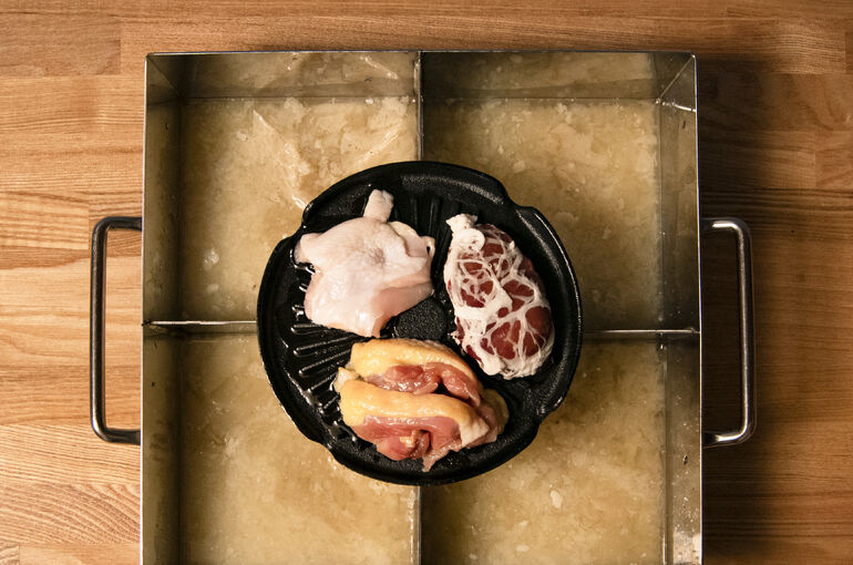 デートにもオススメ、焼き鳥やとり鍋が食べられるお洒落なお店